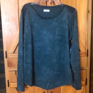 Columbia Women’s Place to Place II shirt size XL